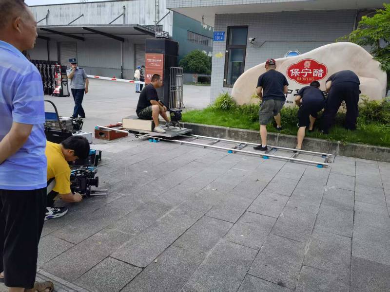 楚雄市广告片拍摄公司核心优势：全流程服务，让品牌广告片省心更出彩